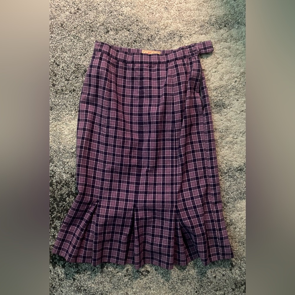 VINTAGE Purple Wool Skirt